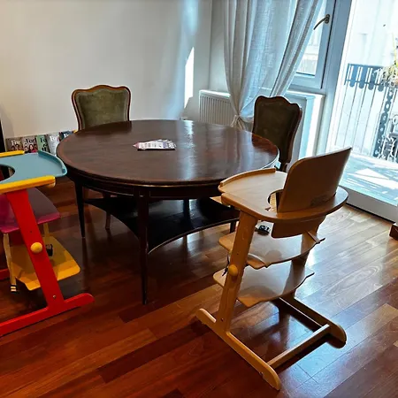 Gellert Square Family - Premium In Buda Side's Cultural Center Βουδαπέστη