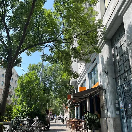 Gellert Square Family - Premium In Buda Side's Cultural Center * Βουδαπέστη