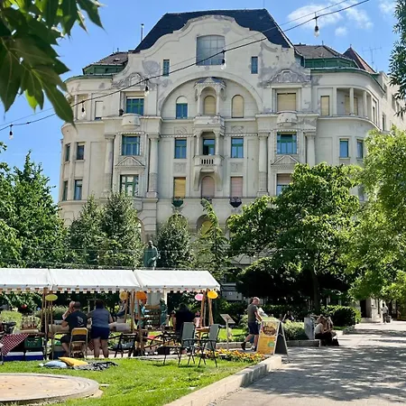 דירה Gellert Square Family - Premium In Buda Side's Cultural Center *