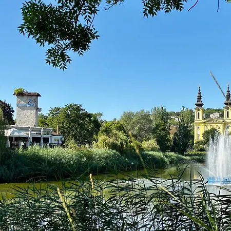 Gellert Square Family - Premium In Buda Side's Cultural Center Διαμέρισμα *